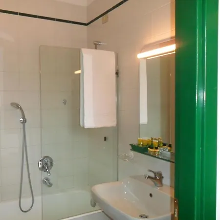 Ośrodek wypoczynkowy Residenza Sant'anna Del Volterraio 5*